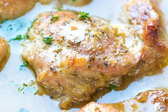 Easy baked chicken recipes. Easy Oven Baked Honey Mustard Chicken Thighs
