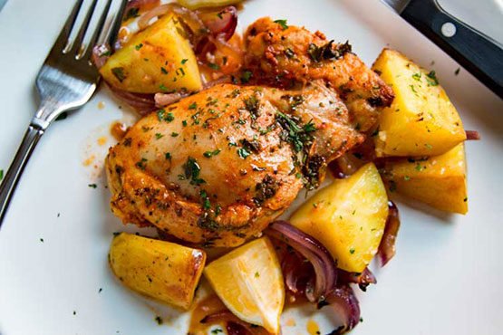 Recipes with potatoes and chicken . Spanish Roasted Chicken and Potatoes