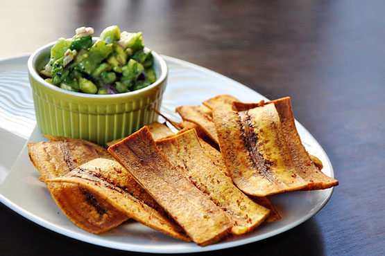 Best kiwi recipes. Fried Plantain Chips with Avocado Kiwi Salsa