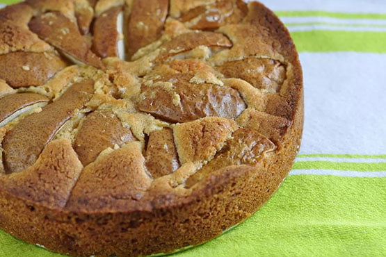 Pear cake recipes . Warm Brown Sugar Pear Cake
