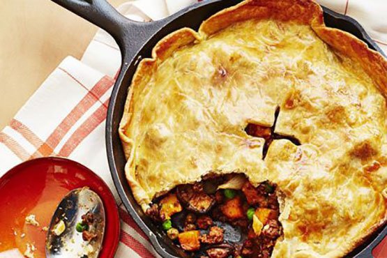 Best comfort food recipes . Beef and Stout Skillet Pie
