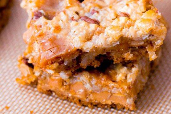 Caramel Snickers 7 Layer Bars
