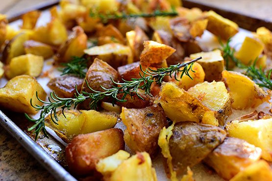 Rosemary Garlic Fried Potatoes