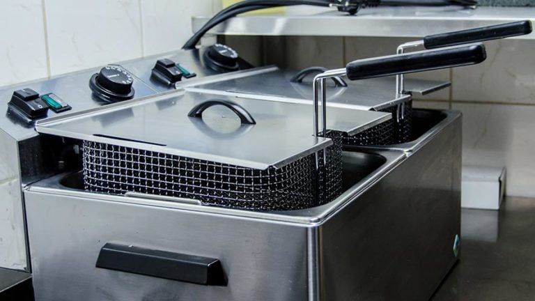 Troubleshooting Commercial Kitchen Equipment: The Food Service Owner’s Guide