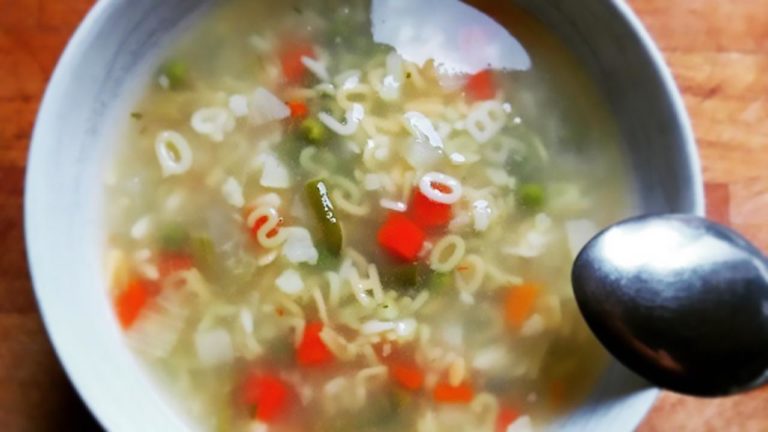 Quickie: Veggie Noodle Soup Recipe