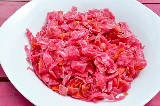 Bosque-kraut: Sauerkraut with Spices Recipe